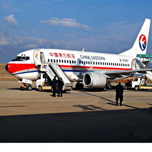 北京首都机场空运航空快运业稳步发展的原因是什么？